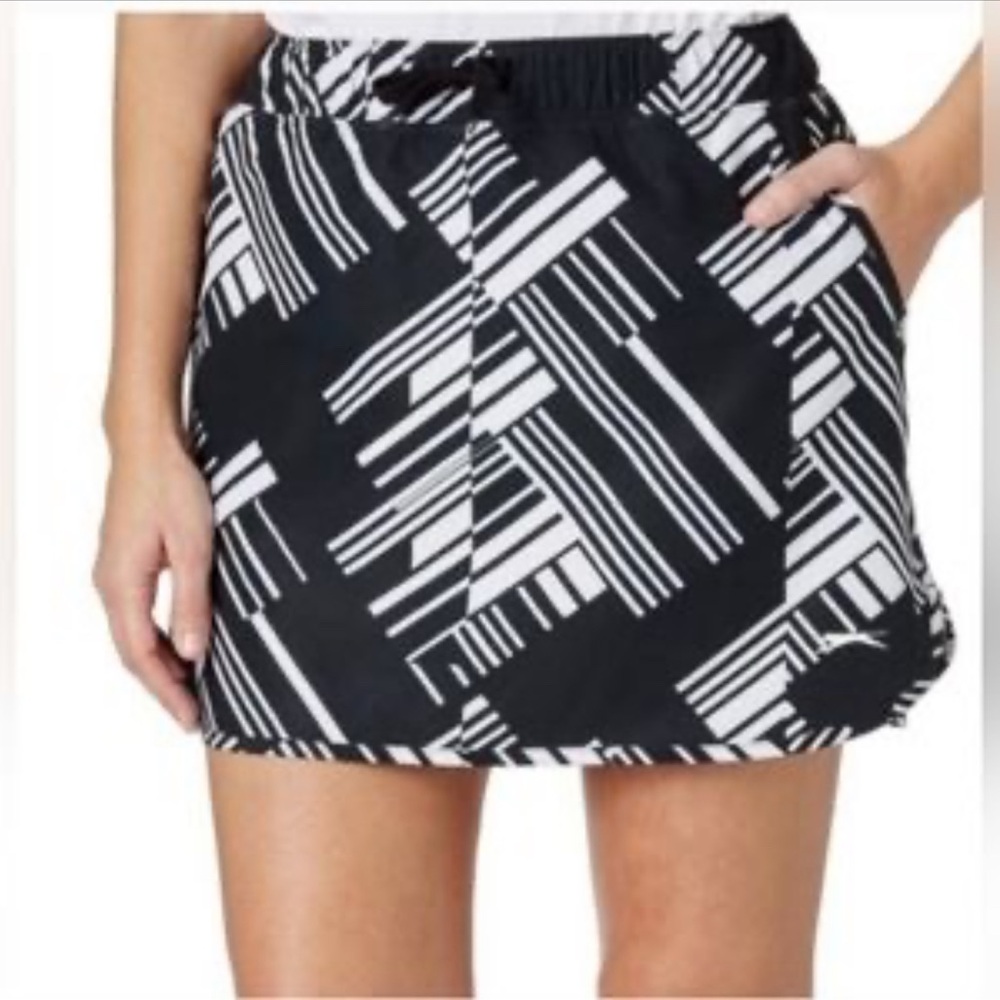Slazenger golf skirt black and white size s small